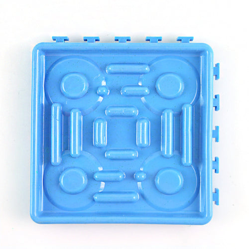 Paleta lick mat in Cool Blue — textured food-grade silicone surface